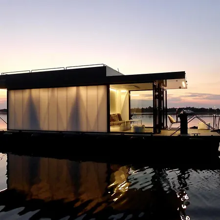 Architekten-refugium Auf Dem Wasser Διαμέρισμα Werder (Havel)